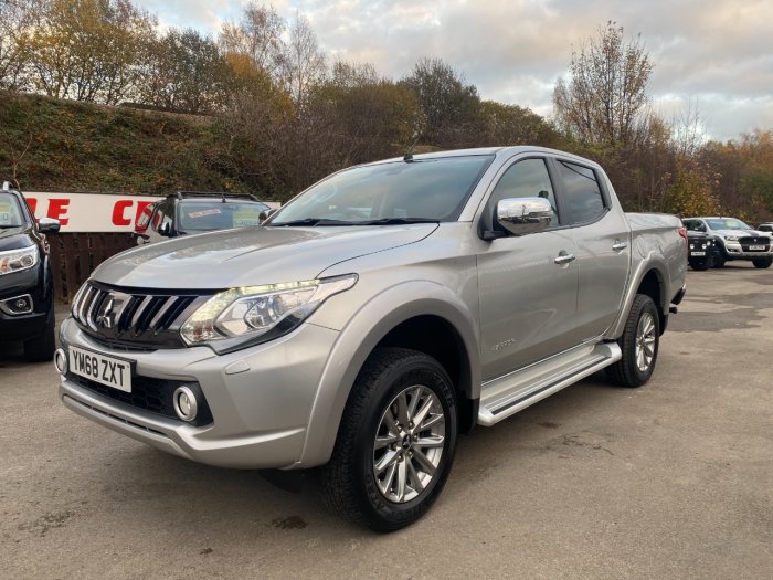 Mitsubishi L200 2.4 Double Cab DI-D 178 Warrior 4WD Auto Pick Up Diesel Silver