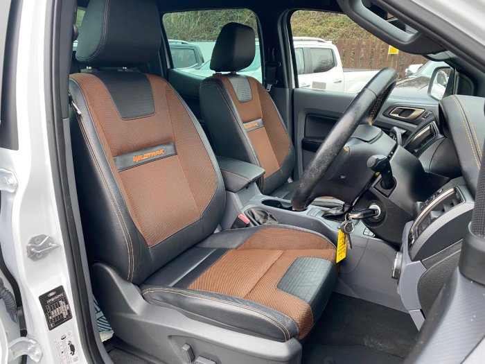 Ford Ranger Pick Up Double Cab Wildtrak 3.2 TDCi 200 Auto Pick Up Diesel White
