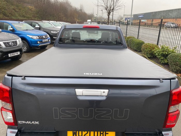 Isuzu D-max 1.9 DL20 Extended Cab 4x4 Pick Up Diesel Grey