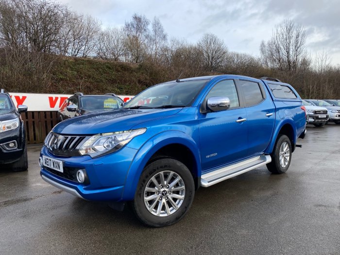 Mitsubishi L200 2.4 Double Cab DI-D 178 Warrior 4WD Pick Up Diesel Blue