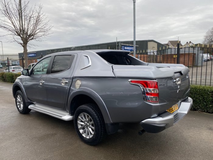 Mitsubishi L200 2.4 Double Cab DI-D 178 Barbarian 4WD Pick Up Diesel Grey