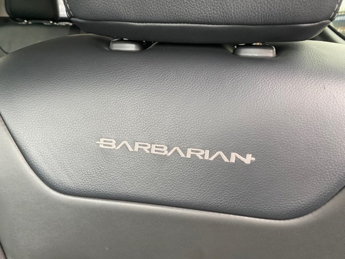 Mitsubishi L200 2.4 Double Cab DI-D 178 Barbarian 4WD Pick Up Diesel Grey