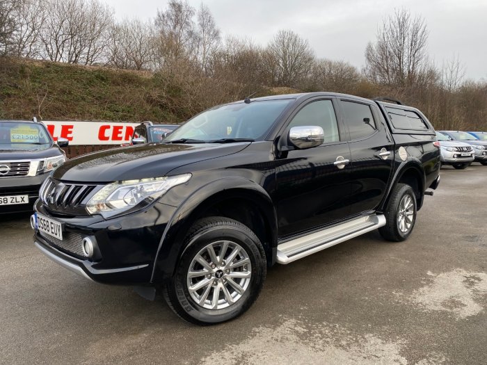 Mitsubishi L200 2.4 Double Cab DI-D 178 Barbarian 4WD Auto Pick Up Diesel Black