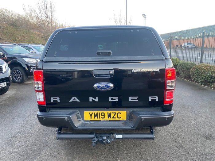 Ford Ranger Pick Up Double Cab Wildtrak 3.2 TDCi 200 Auto Pick Up Diesel Black