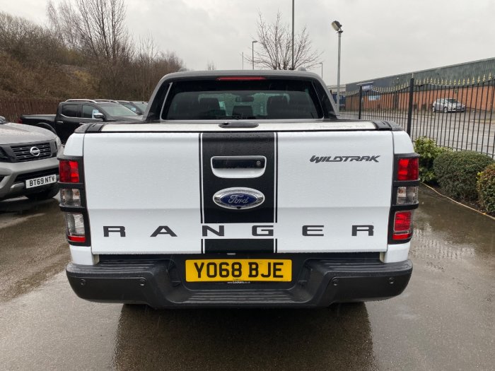 Ford Ranger Pick Up Double Cab Wildtrak 3.2 TDCi 200 Auto Pick Up Diesel White