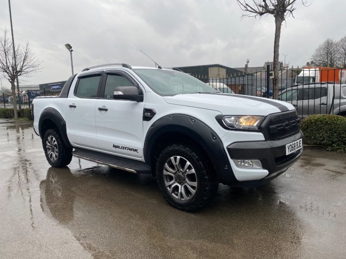 Ford Ranger Pick Up Double Cab Wildtrak 3.2 TDCi 200 Auto Pick Up Diesel White
