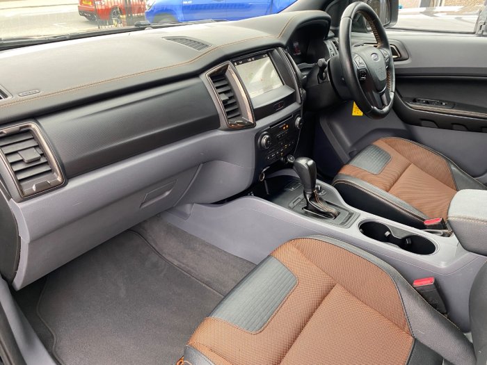 Ford Ranger Pick Up Double Cab Wildtrak 3.2 TDCi 200 Auto Pick Up Diesel Black