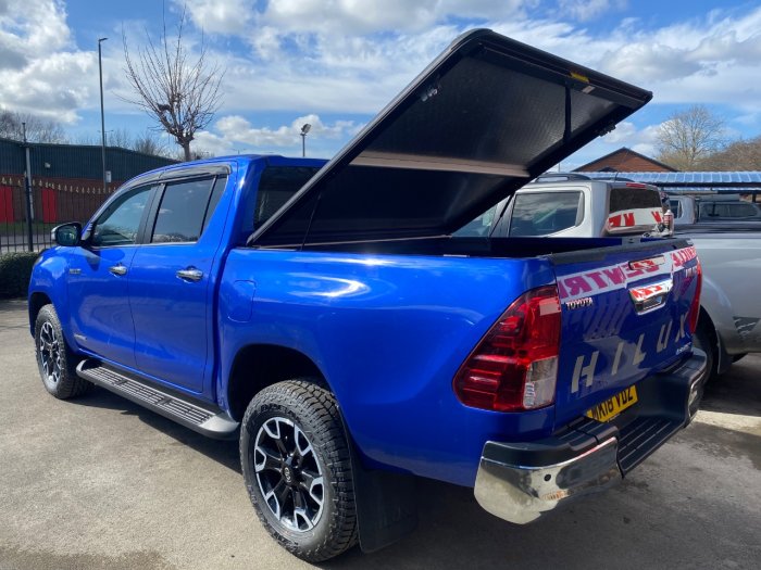 Toyota Hilux Invincible X D/Cab Pick Up 2.4 D-4D Auto Pick Up Diesel Blue