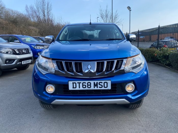 Mitsubishi L200 2.4 Double Cab DI-D 178 Titan 4WD Pick Up Diesel Blue