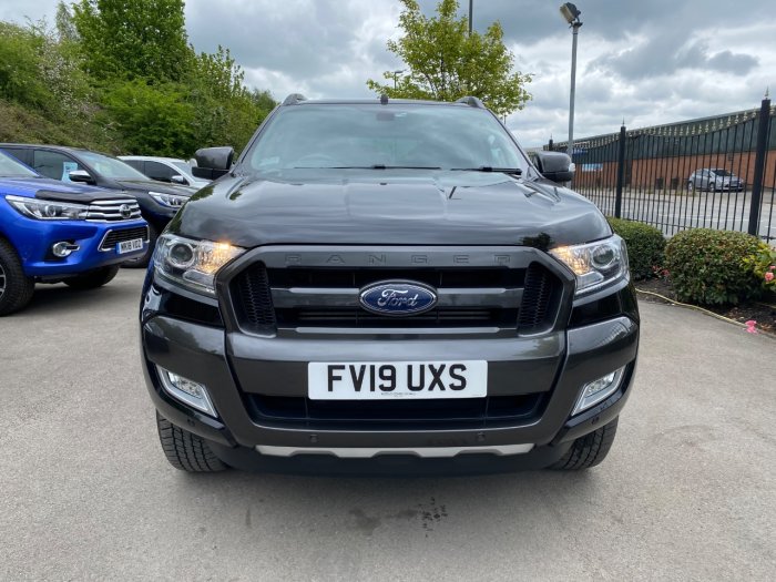 Ford Ranger Pick Up Double Cab Wildtrak 3.2 TDCi 200 Auto Pick Up Diesel Black