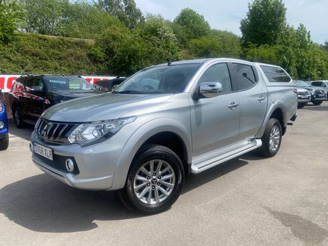 Mitsubishi L200 2.4 Double Cab DI-D 178 Barbarian 4WD Auto Pick Up Diesel Silver