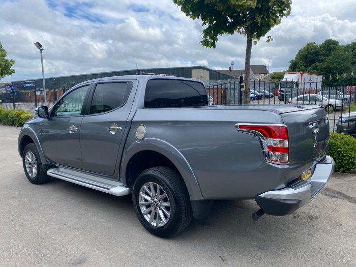 Mitsubishi L200 2.4 Double Cab DI-D 178 Barbarian 4WD Auto Pick Up Diesel Grey