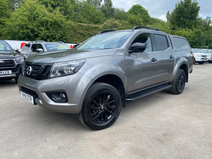 Nissan Navara Double Cab Pick Up N-Guard 2.3dCi 190 4WD Auto Pick Up Diesel Grey