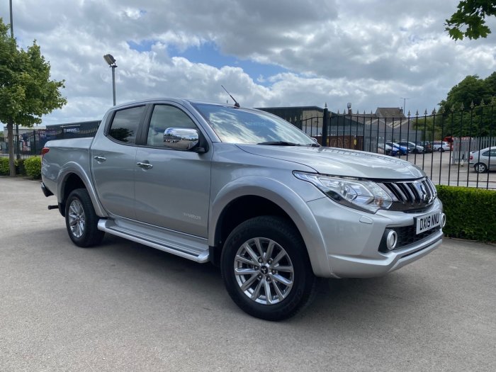 Mitsubishi L200 2.4 Double Cab DI-D 178 Warrior 4WD Pick Up Diesel Silver