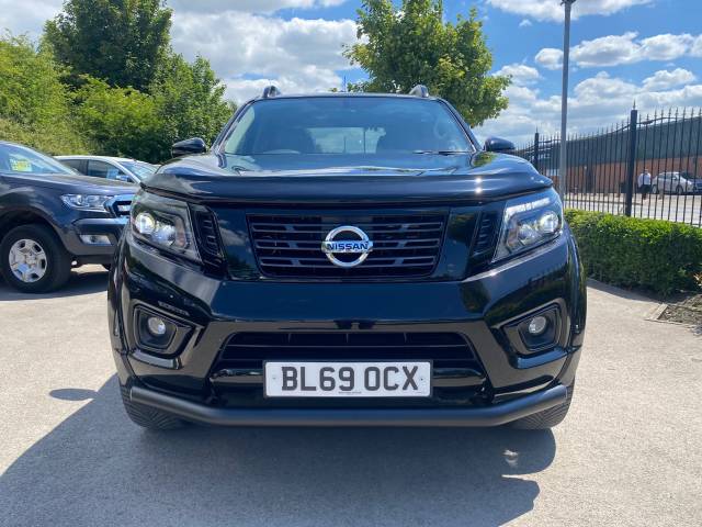 2019 Nissan Navara Double Cab Pick Up N-Guard 2.3dCi 190 TT 4WD Auto