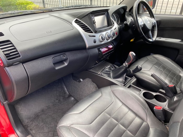 Mitsubishi L200 2.5 Double Cab DI-D Barbarian Black 4WD 176Bhp Pick Up Diesel Red