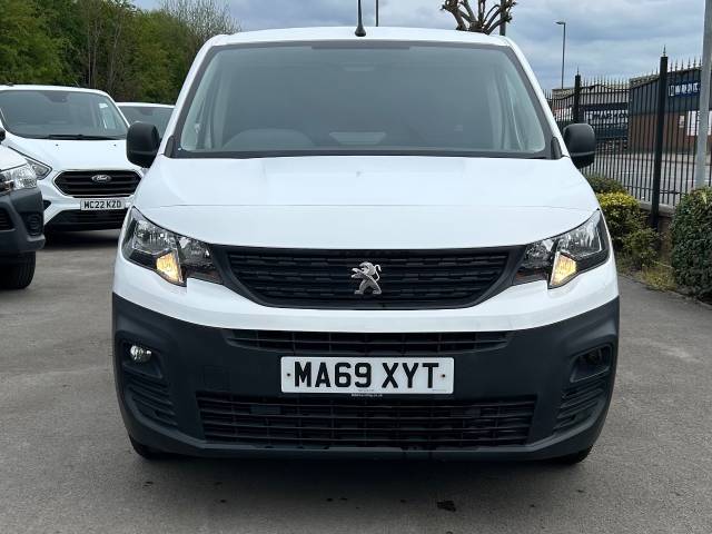 2019 Peugeot Partner 1000 1.5 BlueHDi 100 Professional Van