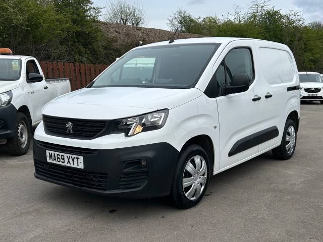 2019 Peugeot Partner 1000 1.5 BlueHDi 100 Professional Van