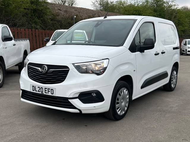 2020 Vauxhall Combo Cargo 2000 1.5 Turbo D 100ps H1 Sportive Van