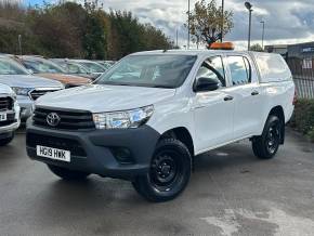 TOYOTA HILUX 2019 (19) at MD Vehicles Chesterfield