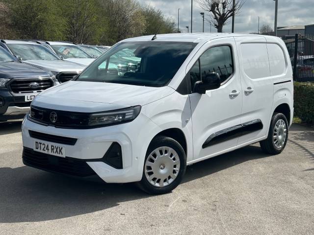 Vauxhall Combo Cargo 1.5 Turbo D 100ps Pro H1 Van Panel Van Diesel White