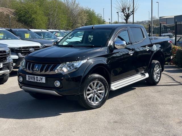 Mitsubishi L200 2.4 Double Cab DI-D 178 Barbarian 4WD Auto Pick Up Diesel Black