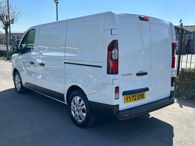 2022 Renault Trafic 2.0 SL28 Blue dCi 130 Sport Van