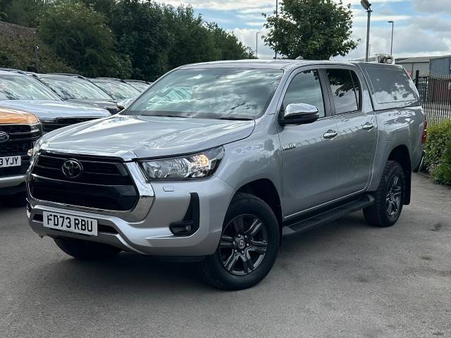 Toyota Hilux Icon D/Cab Pick Up 2.4 D-4D Auto Double Cab Diesel Silver
