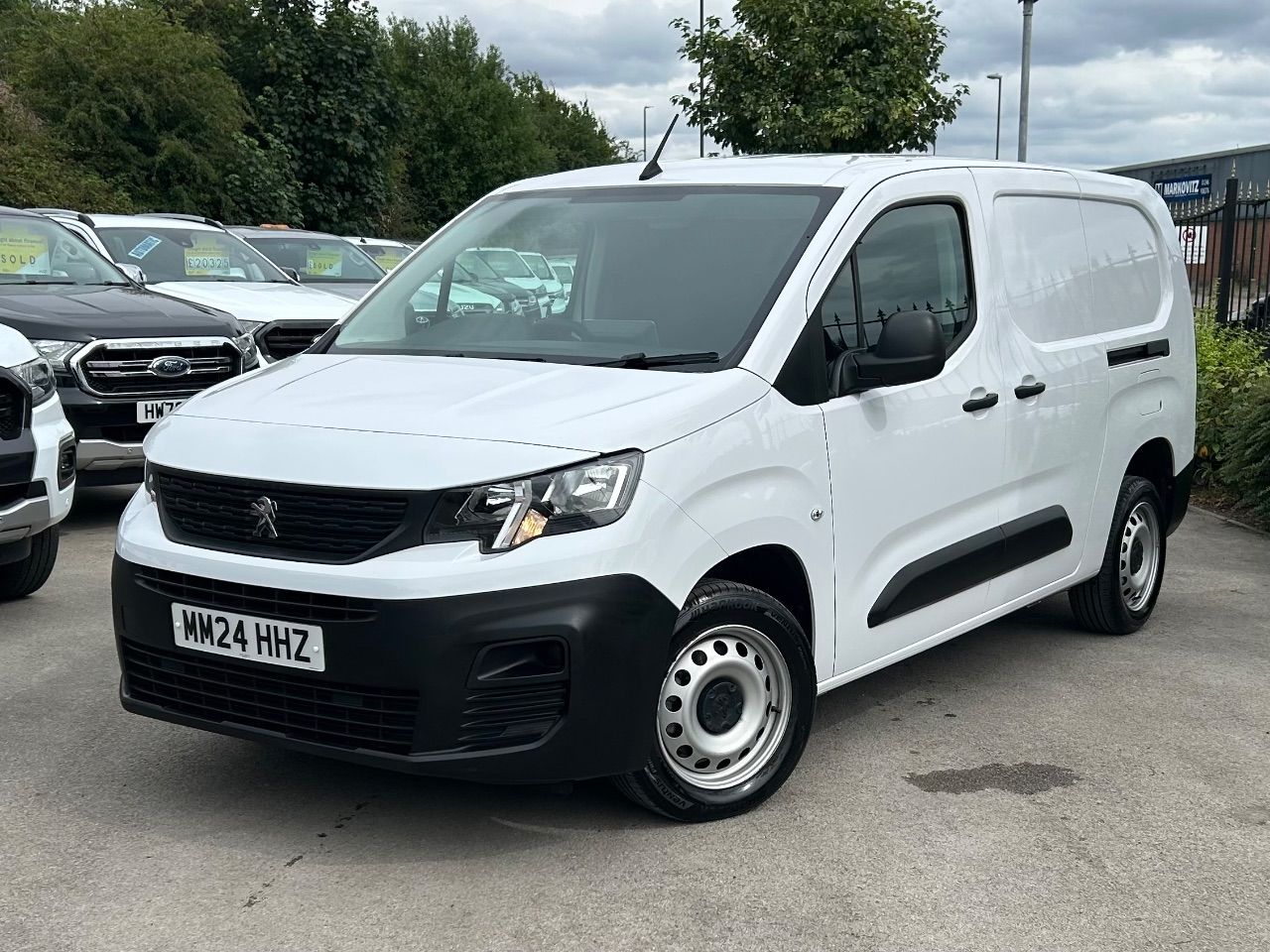2024 Peugeot Partner