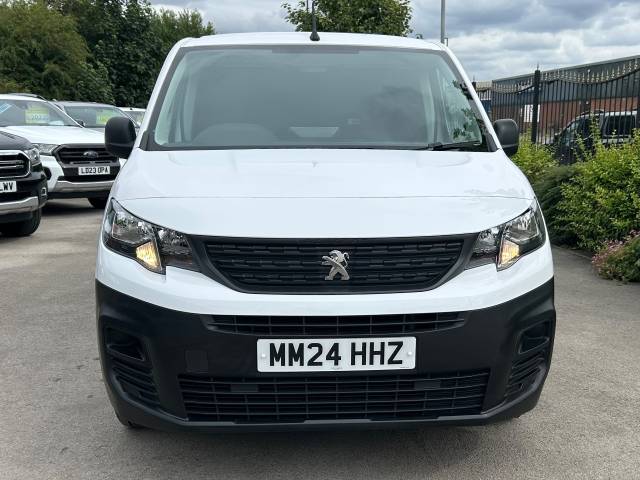 2024 Peugeot Partner 950 1.5 BlueHDi 100 Professional Premium + Van L2 H1