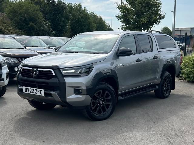 Toyota Hilux Invincible X D/Cab Pick Up 2.8 D-4D Auto Pick Up Diesel Silver