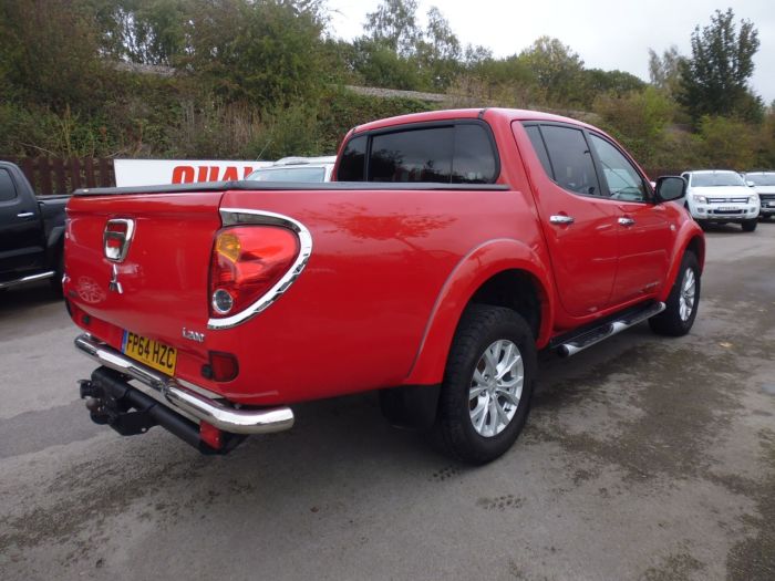 Mitsubishi L200 2.5 Double Cab DI-D Barbarian 4WD 176Bhp Four Wheel Drive Diesel Red