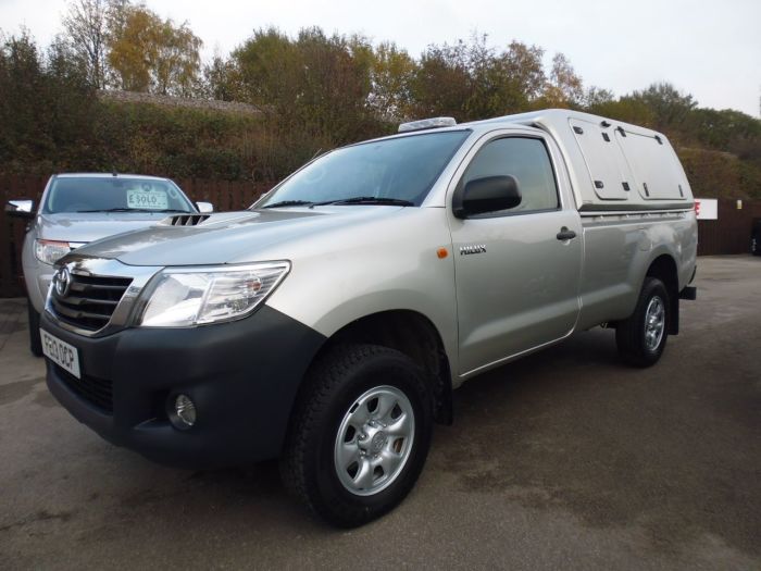 Toyota Hilux HL2 Pick Up 2.5 D-4D 4WD 144 Four Wheel Drive Diesel Silver