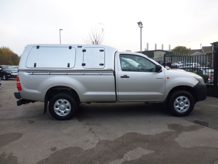 Toyota Hilux HL2 Pick Up 2.5 D-4D 4WD 144 Four Wheel Drive Diesel Silver