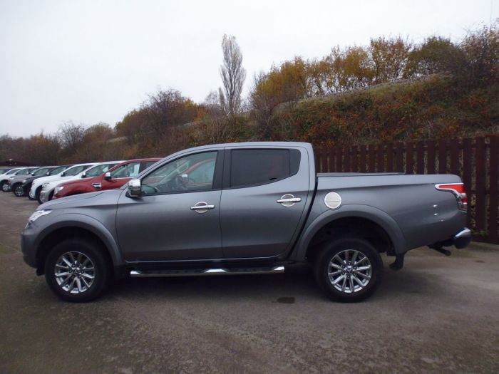 Mitsubishi L200 2.4 Double Cab DI-D 178 Barbarian 4WD Four Wheel Drive Diesel Grey