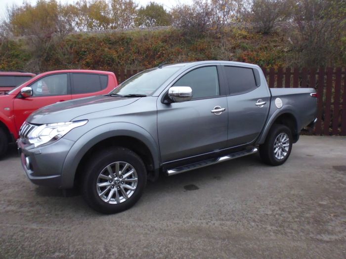 Mitsubishi L200 2.4 Double Cab DI-D 178 Barbarian 4WD Four Wheel Drive Diesel Grey