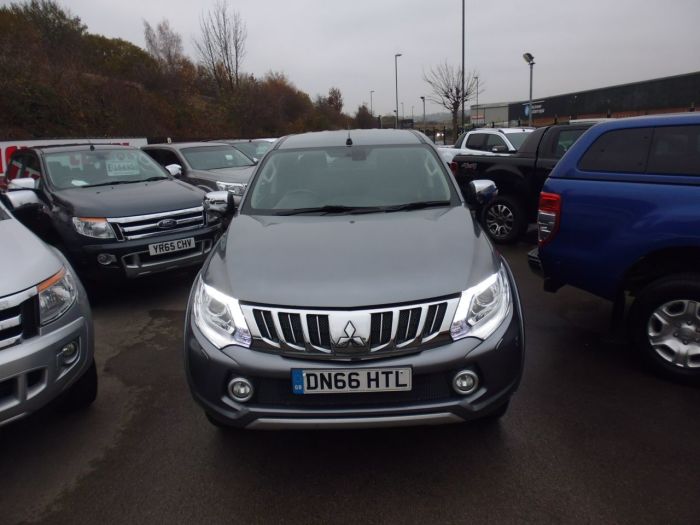 Mitsubishi L200 2.4 Double Cab DI-D 178 Barbarian 4WD Four Wheel Drive Diesel Grey