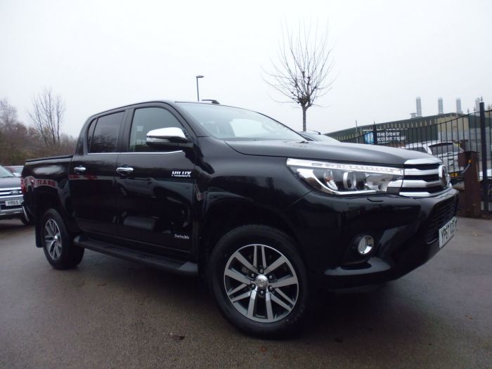 Toyota Hilux Invincible D/Cab Pick Up 2.4 D-4D Four Wheel Drive Diesel Black
