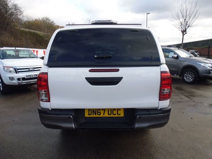Toyota Hilux Active D/Cab Pick Up 2.4 D-4D Four Wheel Drive Diesel White
