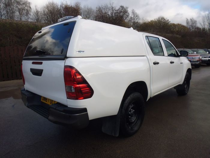 Toyota Hilux Active D/Cab Pick Up 2.4 D-4D Four Wheel Drive Diesel White
