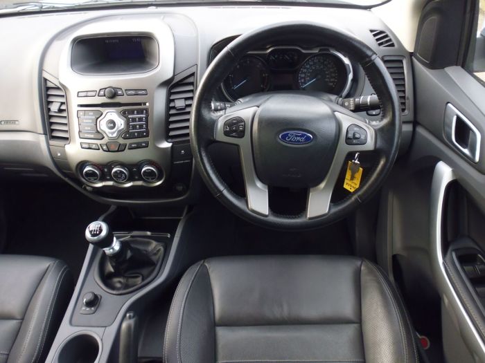 Ford Ranger Pick Up Double Cab Limited 2.2 TDCi 150 4WD Four Wheel Drive Diesel White
