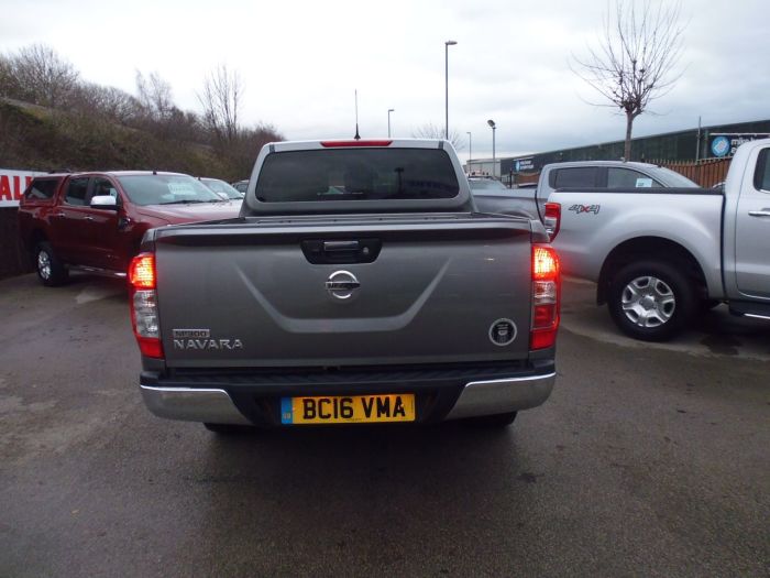 Nissan Navara Double Cab Pick Up N-Connecta 2.3dCi 190 4WD Four Wheel Drive Diesel Grey