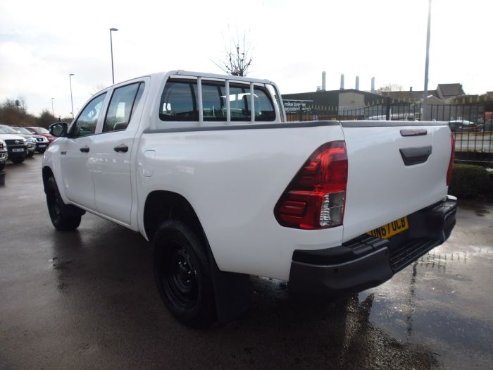 Toyota Hilux Active D/Cab Pick Up 2.4 D-4D Four Wheel Drive Diesel White