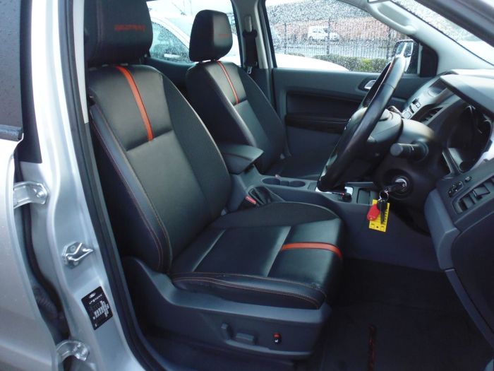 Ford Ranger Pick Up Double Cab Wildtrak 3.2 TDCi 4WD Auto Four Wheel Drive Diesel Silver