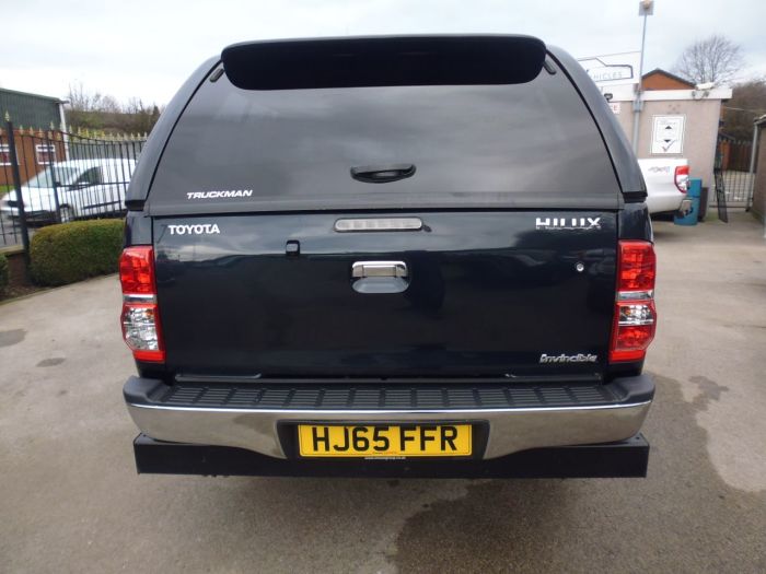 Toyota Hilux Invincible D/Cab Pick Up 3.0 D-4D 4WD 171 Four Wheel Drive Diesel Grey