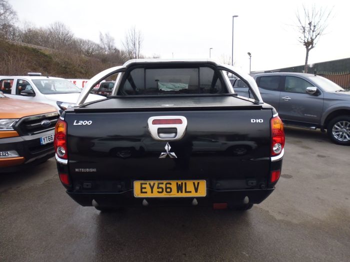 Mitsubishi L200 2.5 Double Cab DI-D Animal 4WD Auto 158Bhp Four Wheel Drive Diesel Black