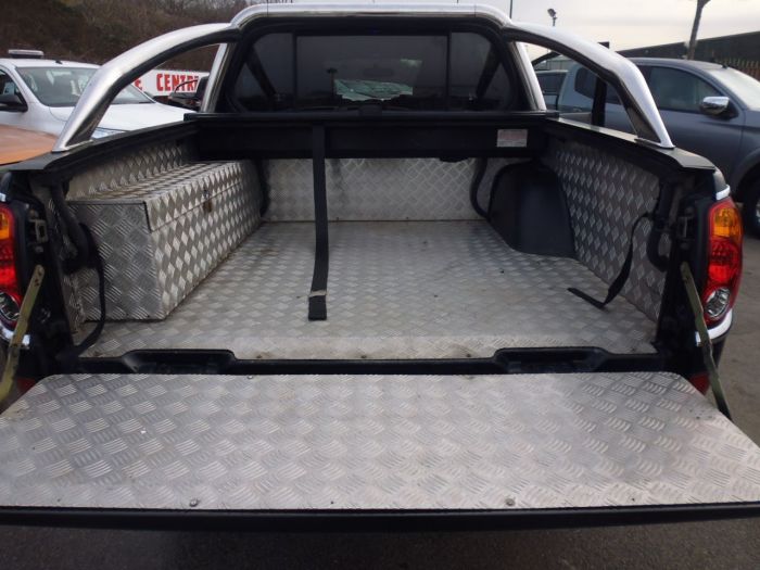 Mitsubishi L200 2.5 Double Cab DI-D Animal 4WD Auto 158Bhp Four Wheel Drive Diesel Black