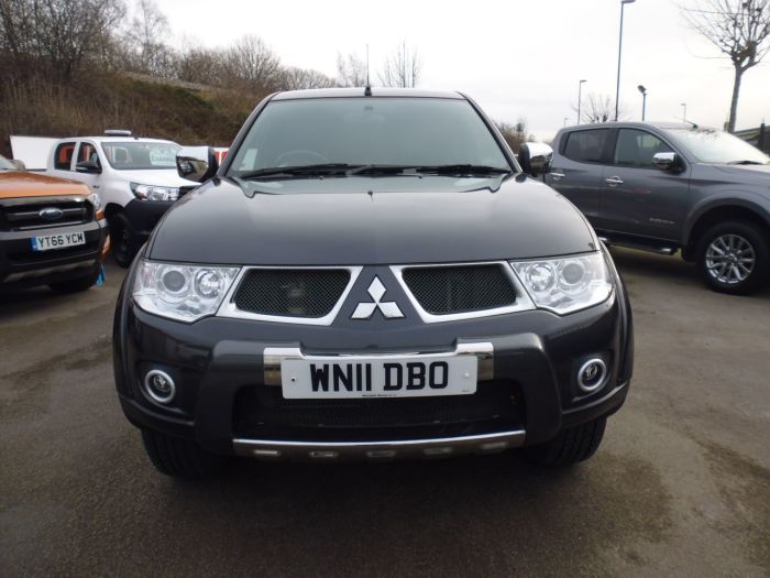 Mitsubishi L200 2.5 Double Cab DI-D Barbarian 4WD 176Bhp Four Wheel Drive Diesel Grey