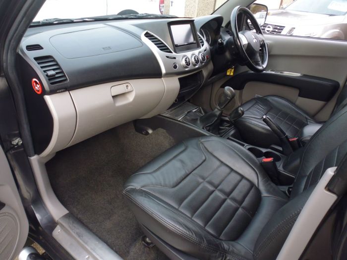 Mitsubishi L200 2.5 Double Cab DI-D Barbarian 4WD 176Bhp Four Wheel Drive Diesel Grey