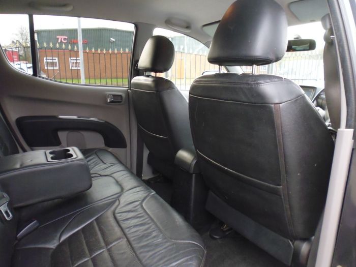 Mitsubishi L200 2.5 Double Cab DI-D Barbarian 4WD 176Bhp Four Wheel Drive Diesel Grey